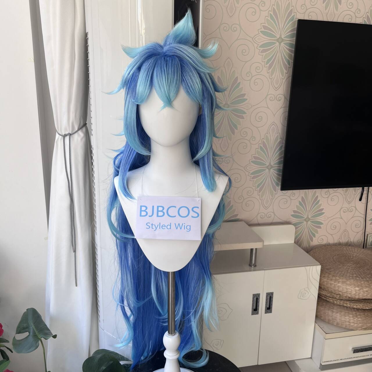 Peruca Estilizada Idia Cosplay - Anime Cosplay Blue Hair avaliação e preço